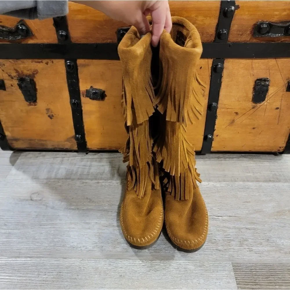 Minnetonka 1638 Calf Hi 3-Layer Fringe Brown Boots size 6